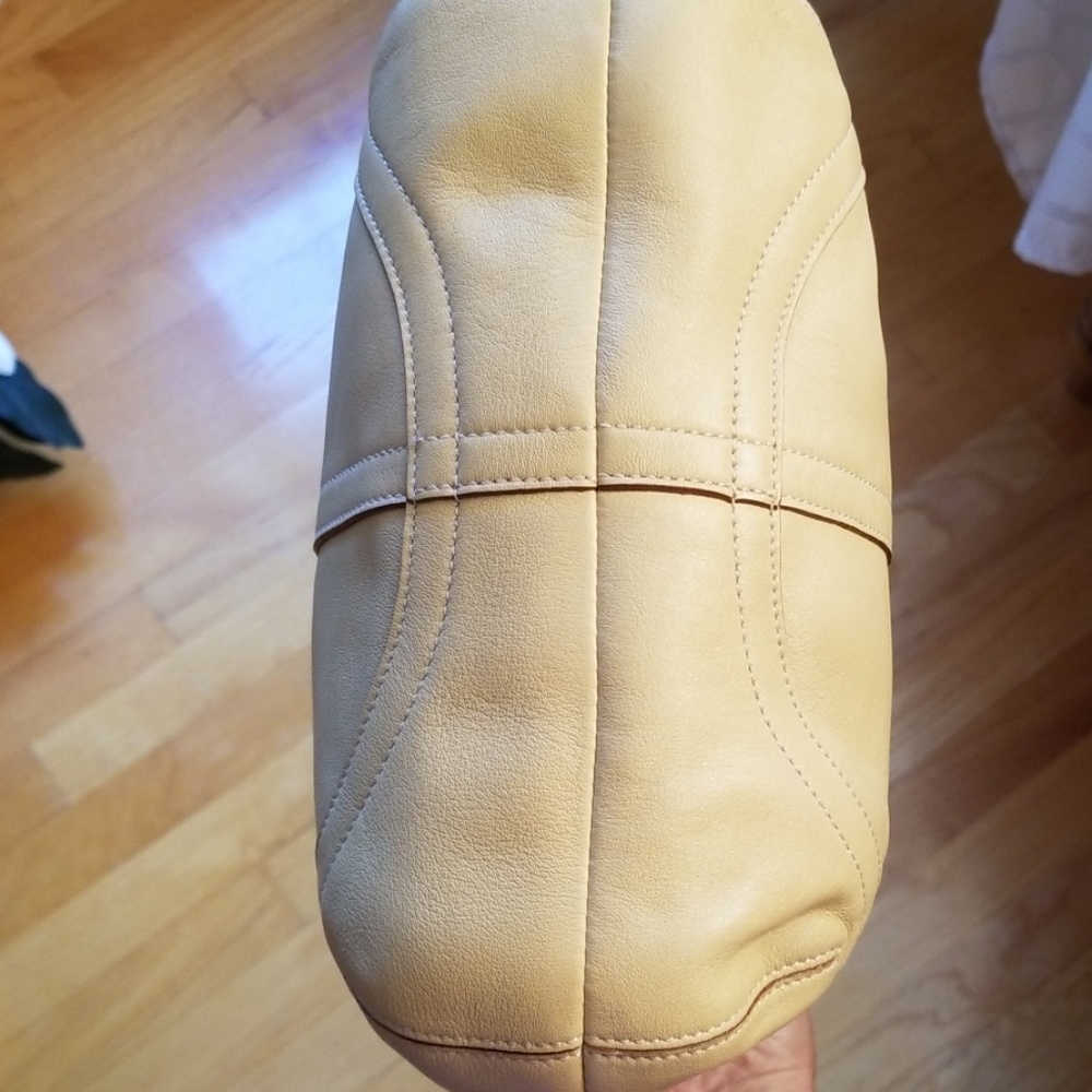 Coach Leather Bag - Picture 5 of 7